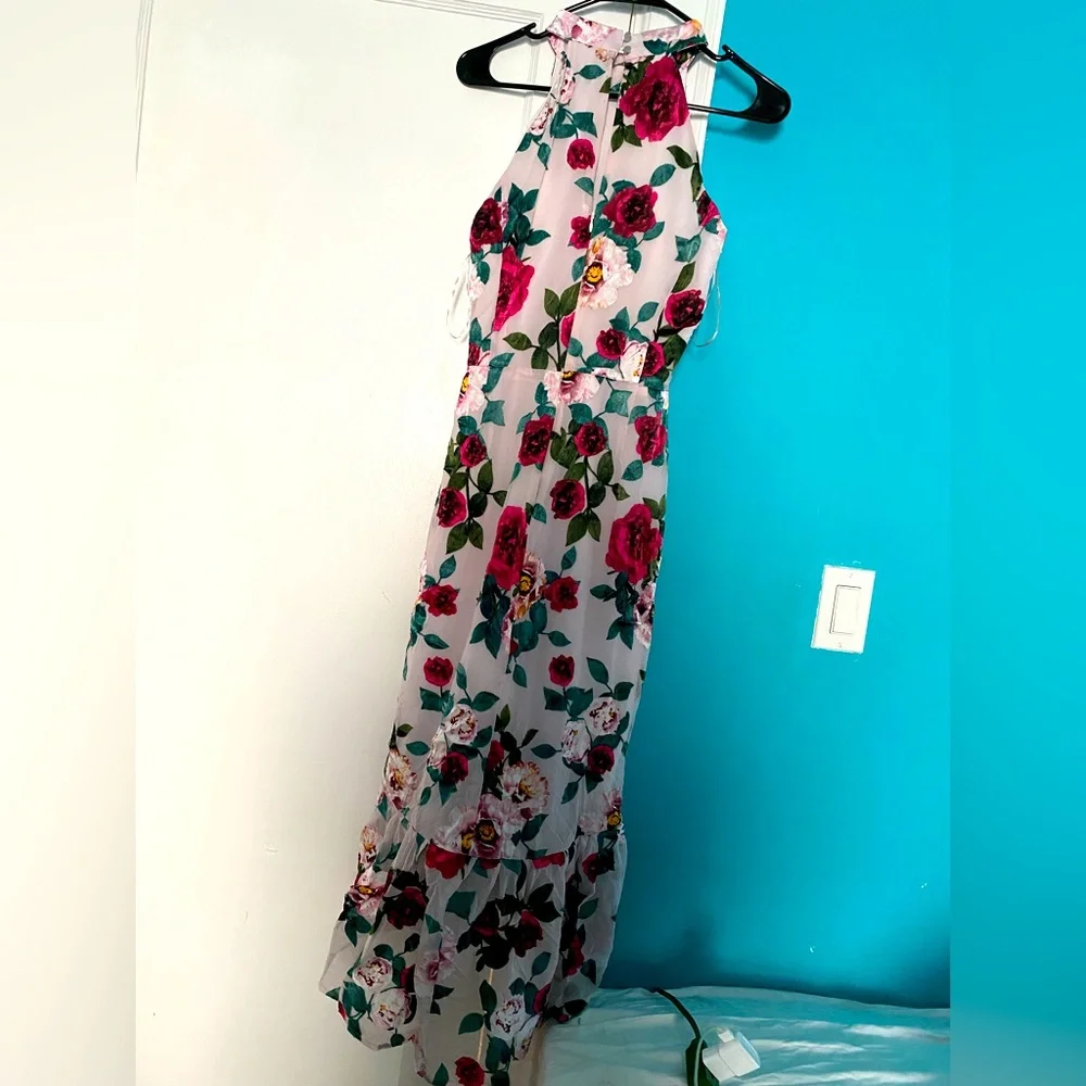 FORESTLiLY dress for women size 6 color trii red  white like new - Picture 4 of 6